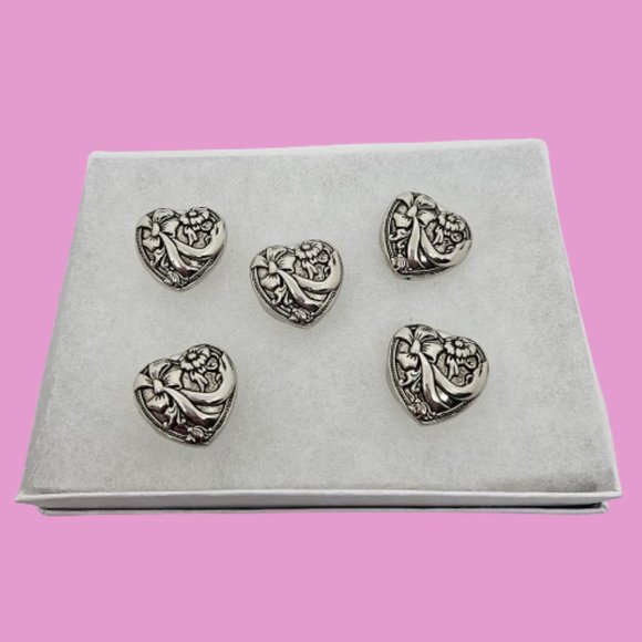 5 Vintage Silver Ribbon Heart Button Covers - Picture 1 of 7
